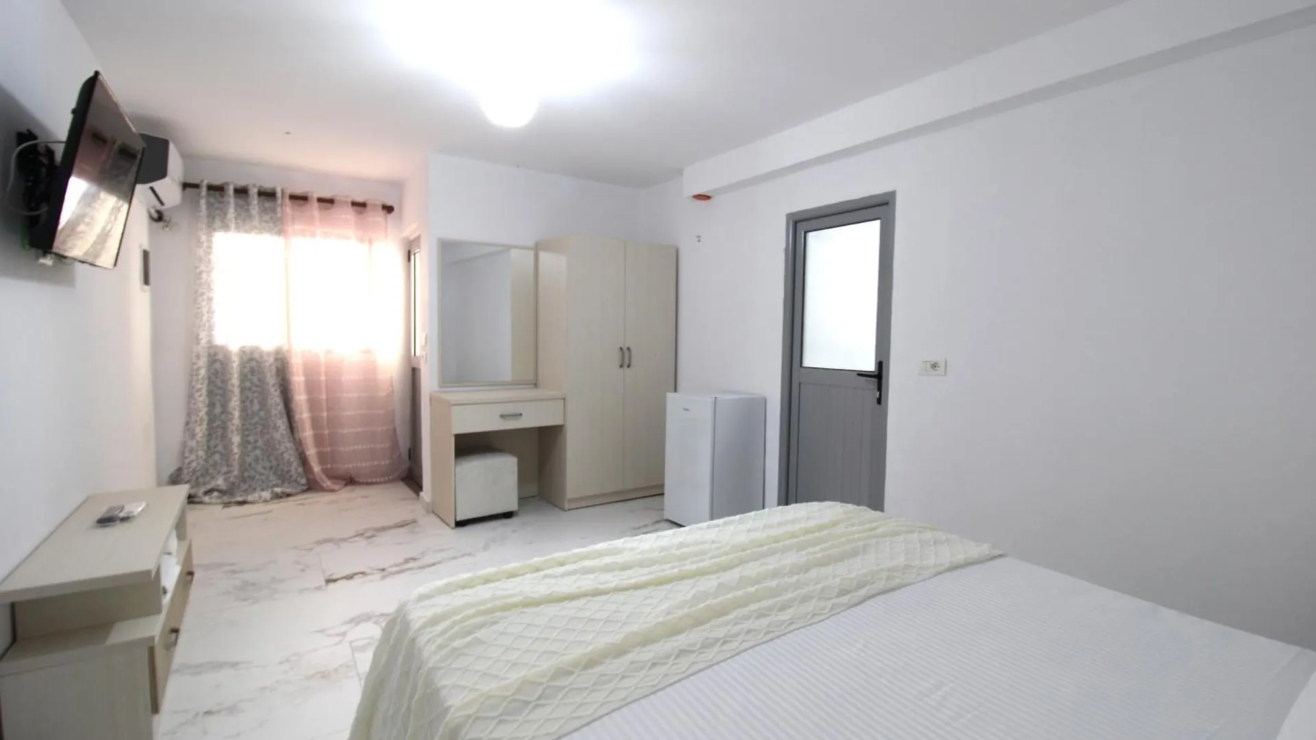 Guest house Poda Houses Ksamil Albania