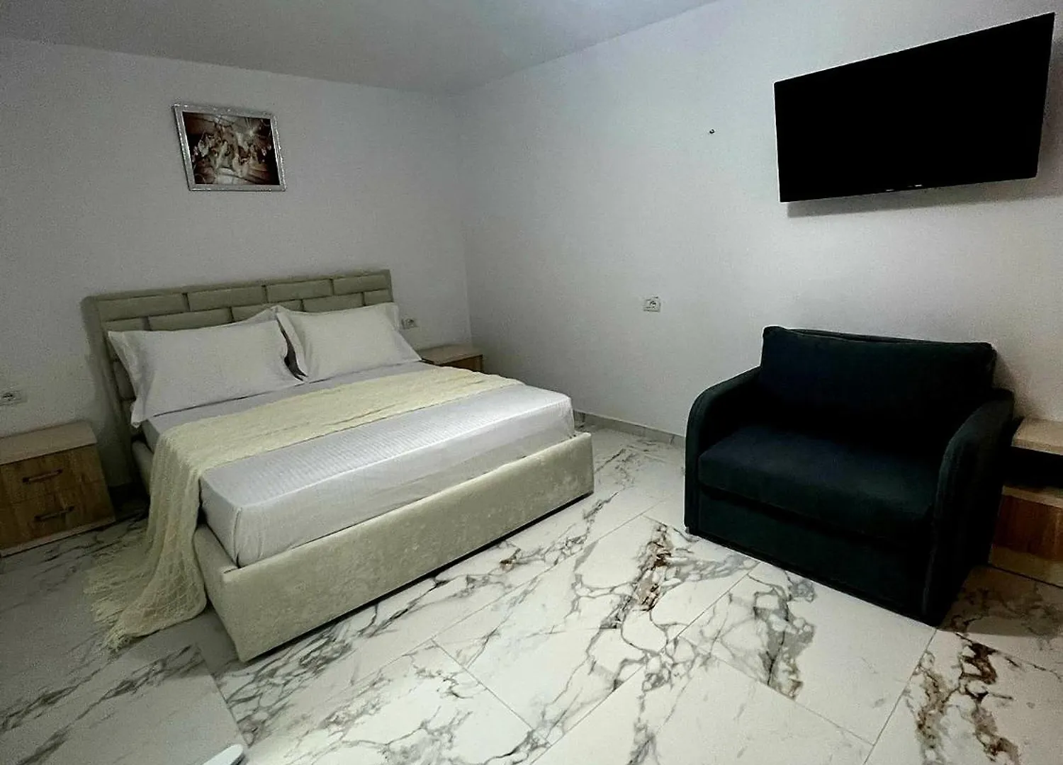 Poda Houses Ksamil Guest house